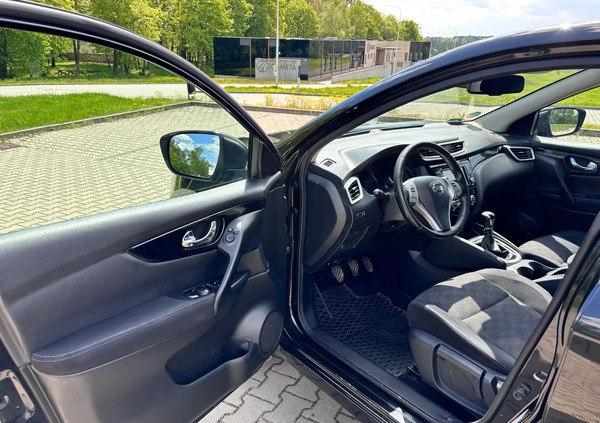 Nissan Qashqai cena 44500 przebieg: 164200, rok produkcji 2014 z Chęciny małe 56